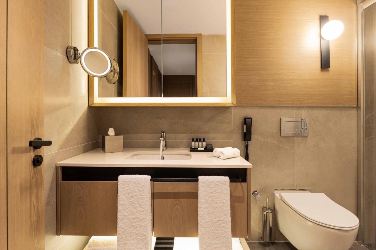 ホテル Movenpick Living Istanbul Camlivadi エクステリア 写真